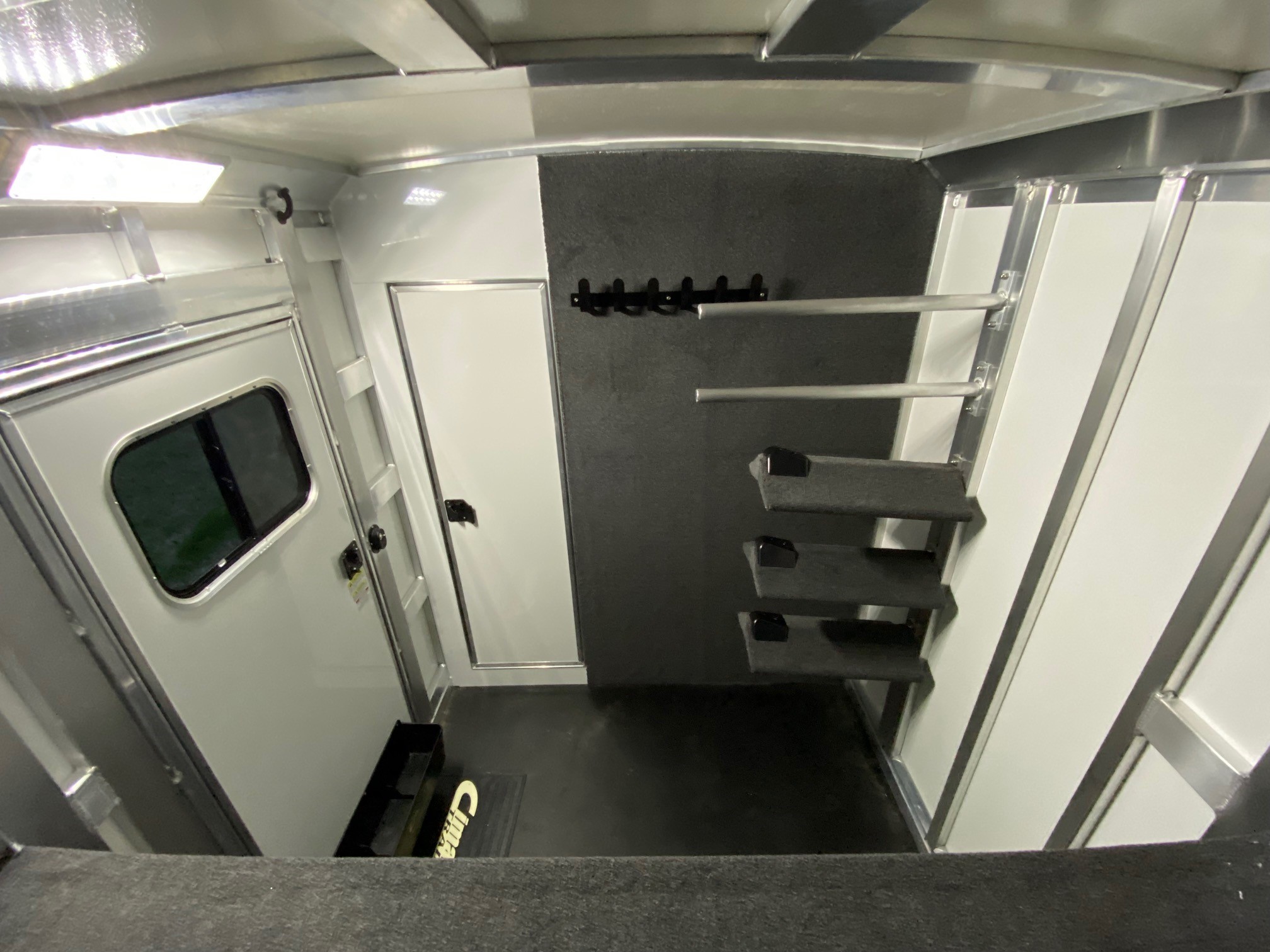 2024CimarronDeluxe2+1XLStalls&WERM015957 Shelbyville, TN